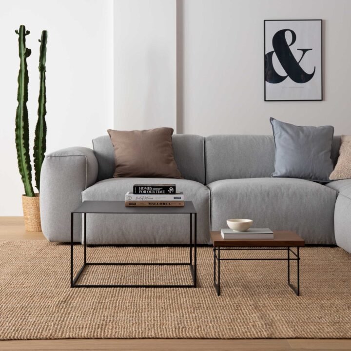 Alternative view of Couchtisch THEO